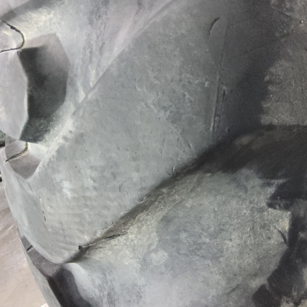 20.5-25 Goodyear SGL E/L-2A E-2/G-2/L-2/R-4 F (12 Ply), 80%