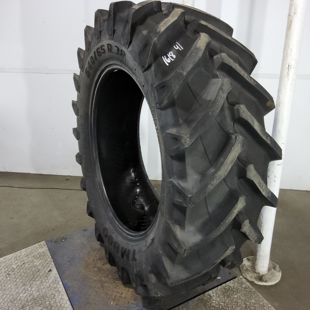 540/65R38 Trelleborg TM800 High Speed R-1W 147D 99%