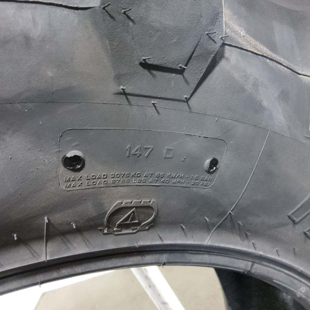 540/65R38 Trelleborg TM800 High Speed R-1W 147D 99%