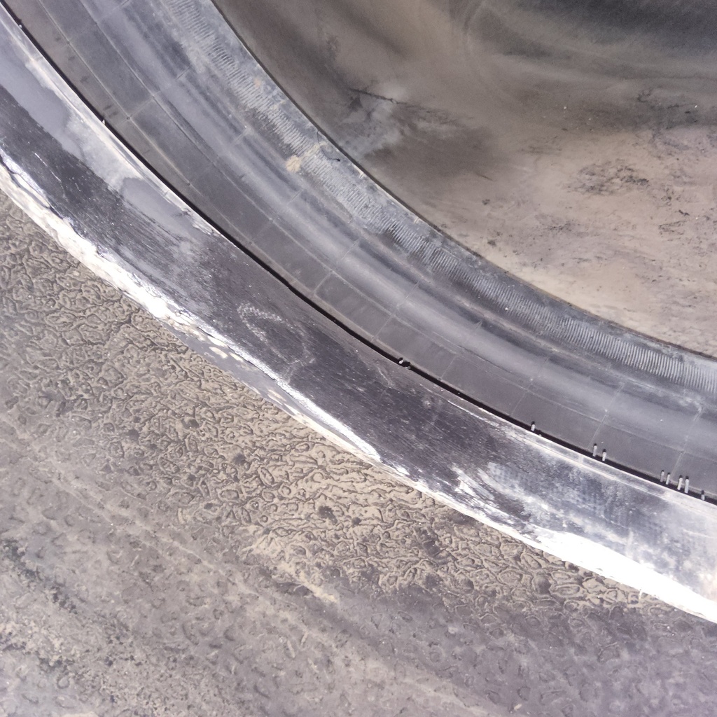 VA1050/50R32 Goodyear Farm Super Terra Grip XT R-1W 178A8 95%