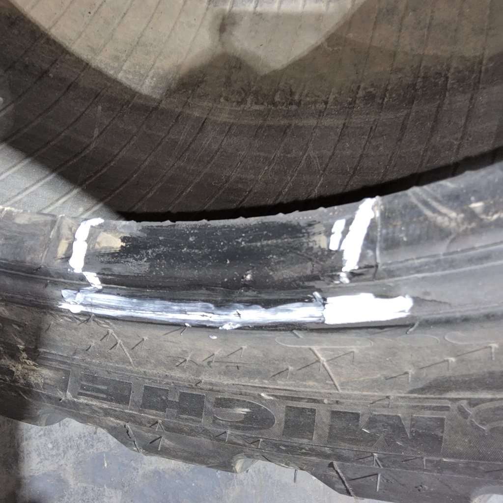 440/80R24 Michelin XMCL R-4 161B 99%