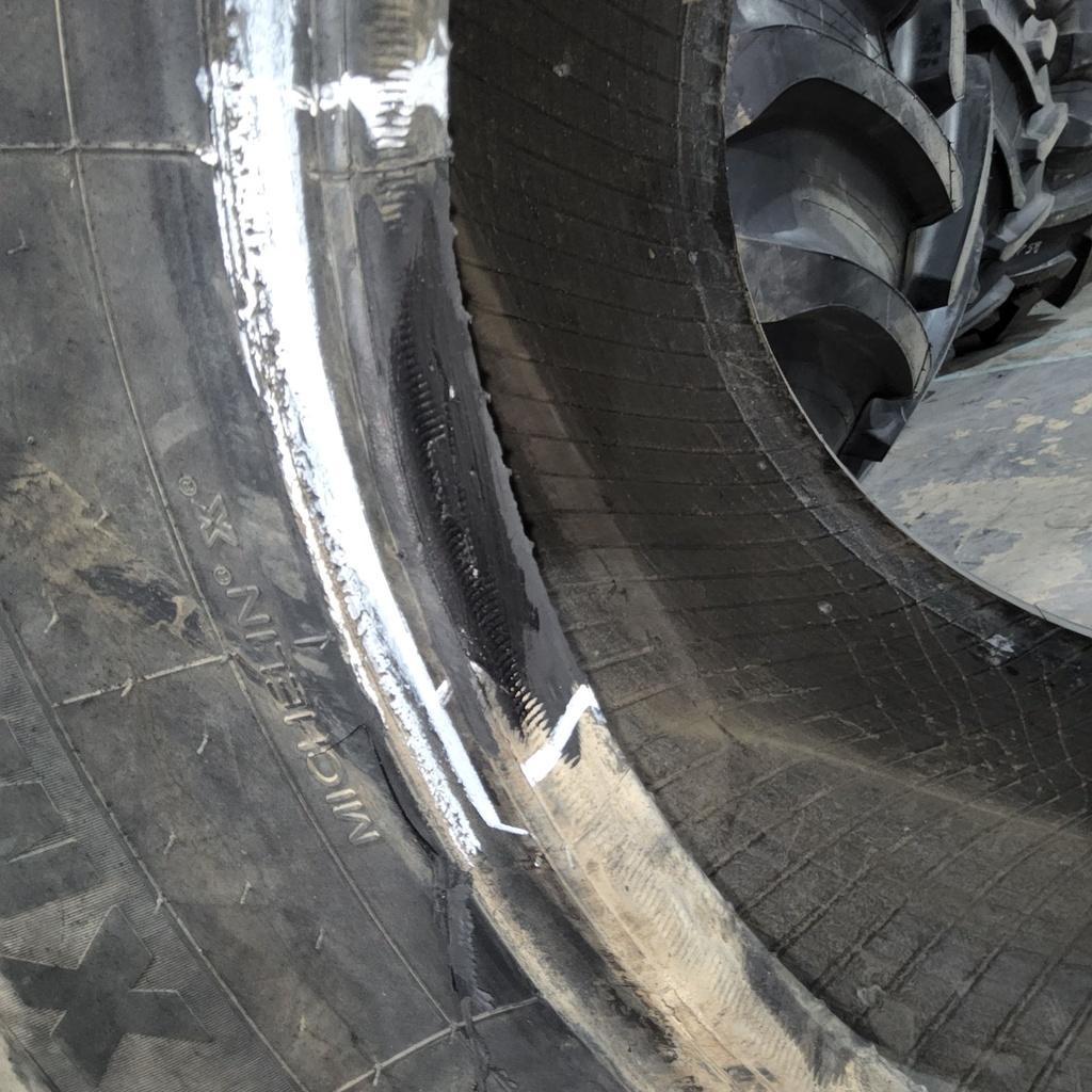 540/70R24 Michelin XMCL R-4 168B 60%