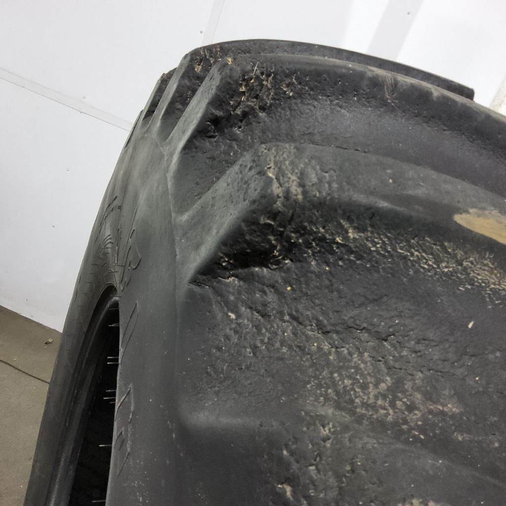 30.5LR32 Firestone Radial All Traction 23 R-1 170B 80%