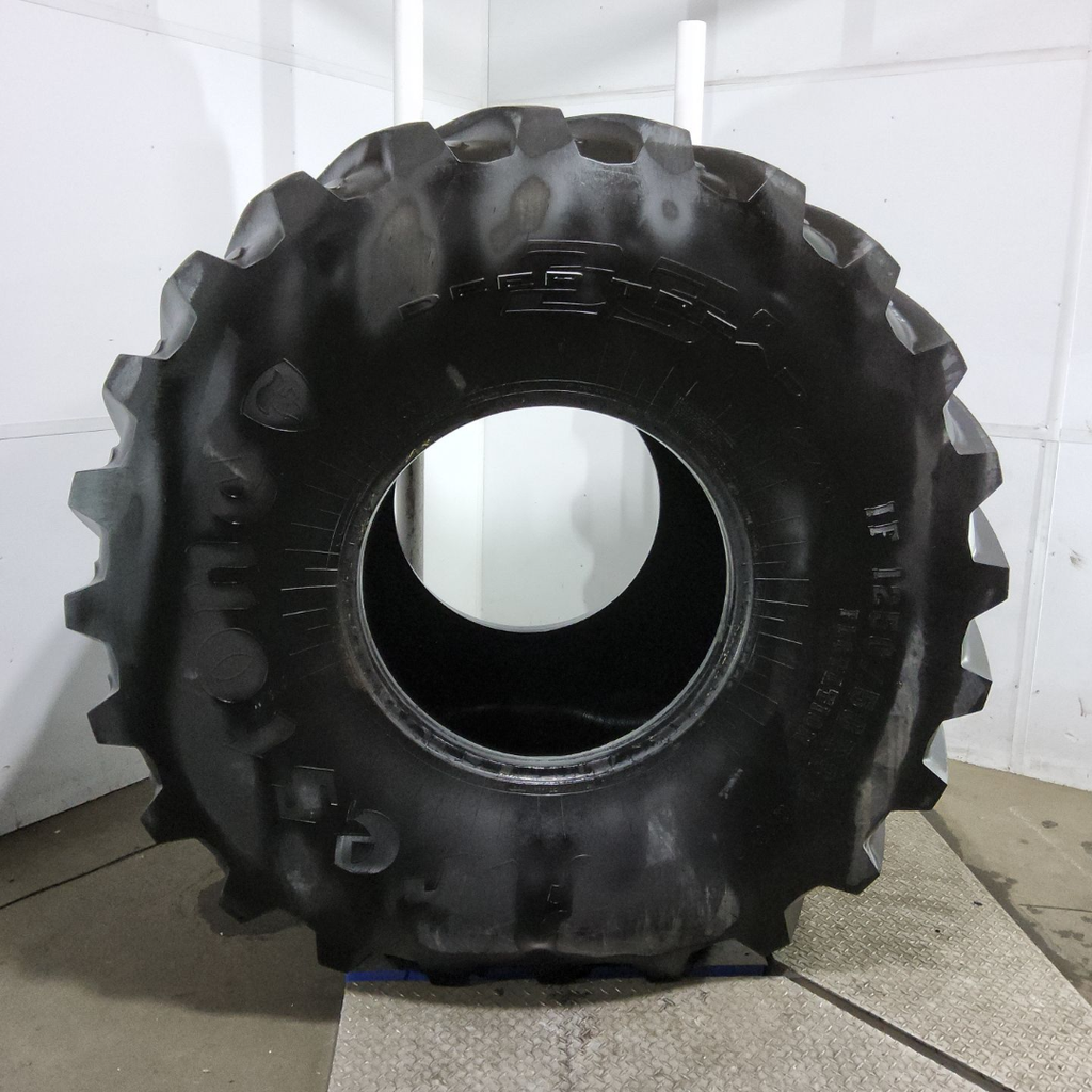 IF1250/50R32 Firestone Radial Deep Tread 23 CFO R-1W 201B 90%