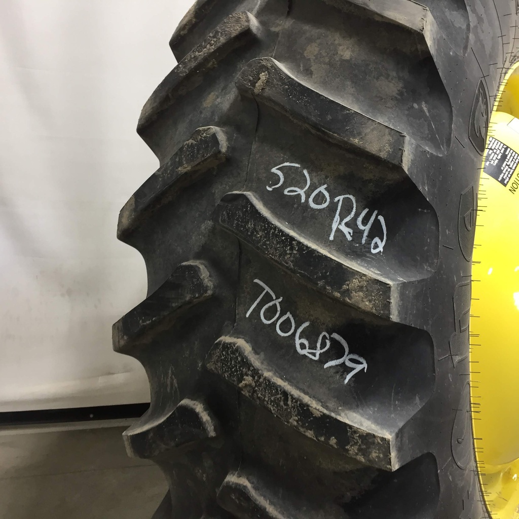 520/85R42 Firestone Radial All Traction 23 R-1 on John Deere Yellow 10-Hole Dolly Dual 95%