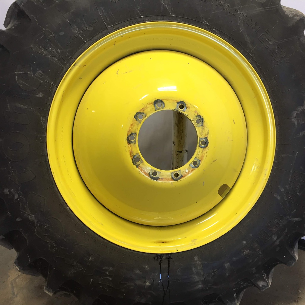 520/85R42 Firestone Radial All Traction 23 R-1 on John Deere Yellow 10-Hole Dolly Dual 95%