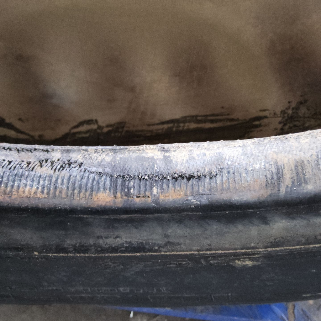 16.9-26 Goodyear Farm Dyna Torque II R-1 E (10 Ply), 90%
