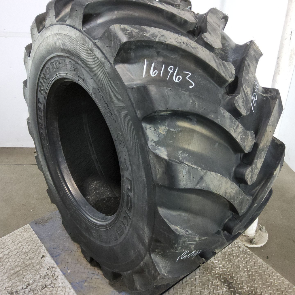 780/50-28.5 Nokian Forest King TRS 2 L-2 N (24 Ply), 182A8 99%