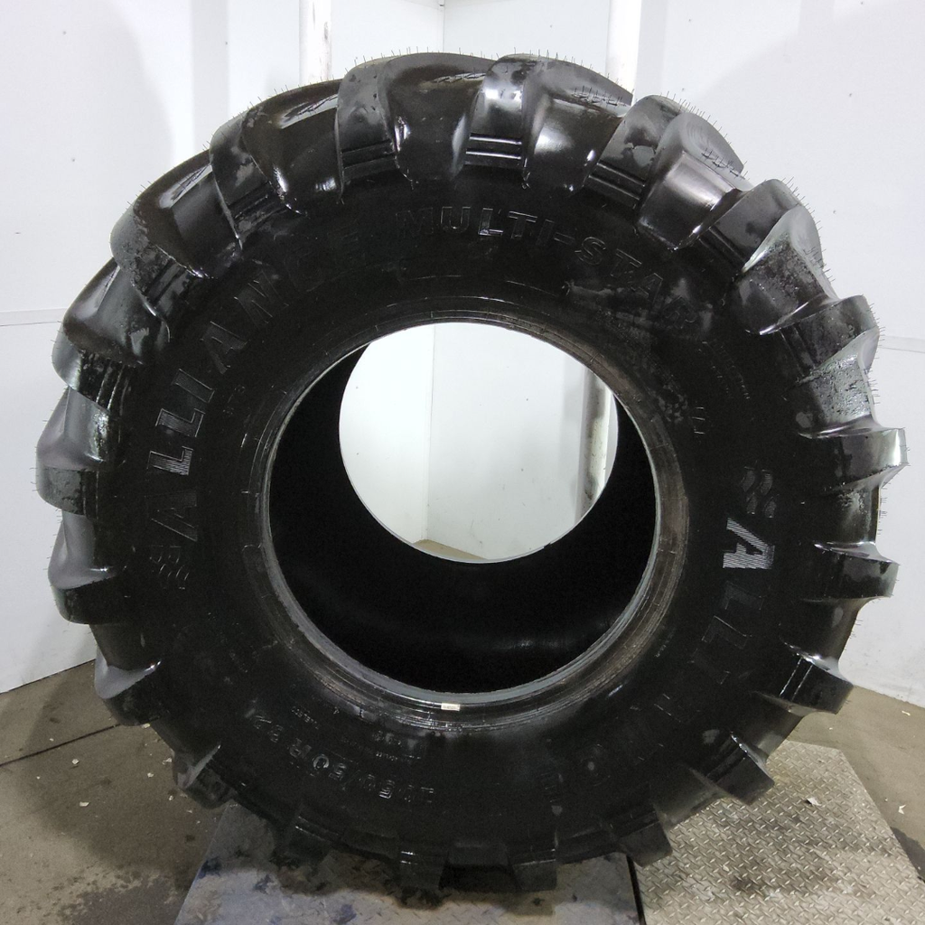1050/50R32 Alliance 376 Multi Star R-1 178A 99%