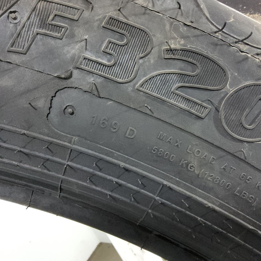 VF320/90R50 Goodyear Farm Ultra Sprayer R-1 169D 99%