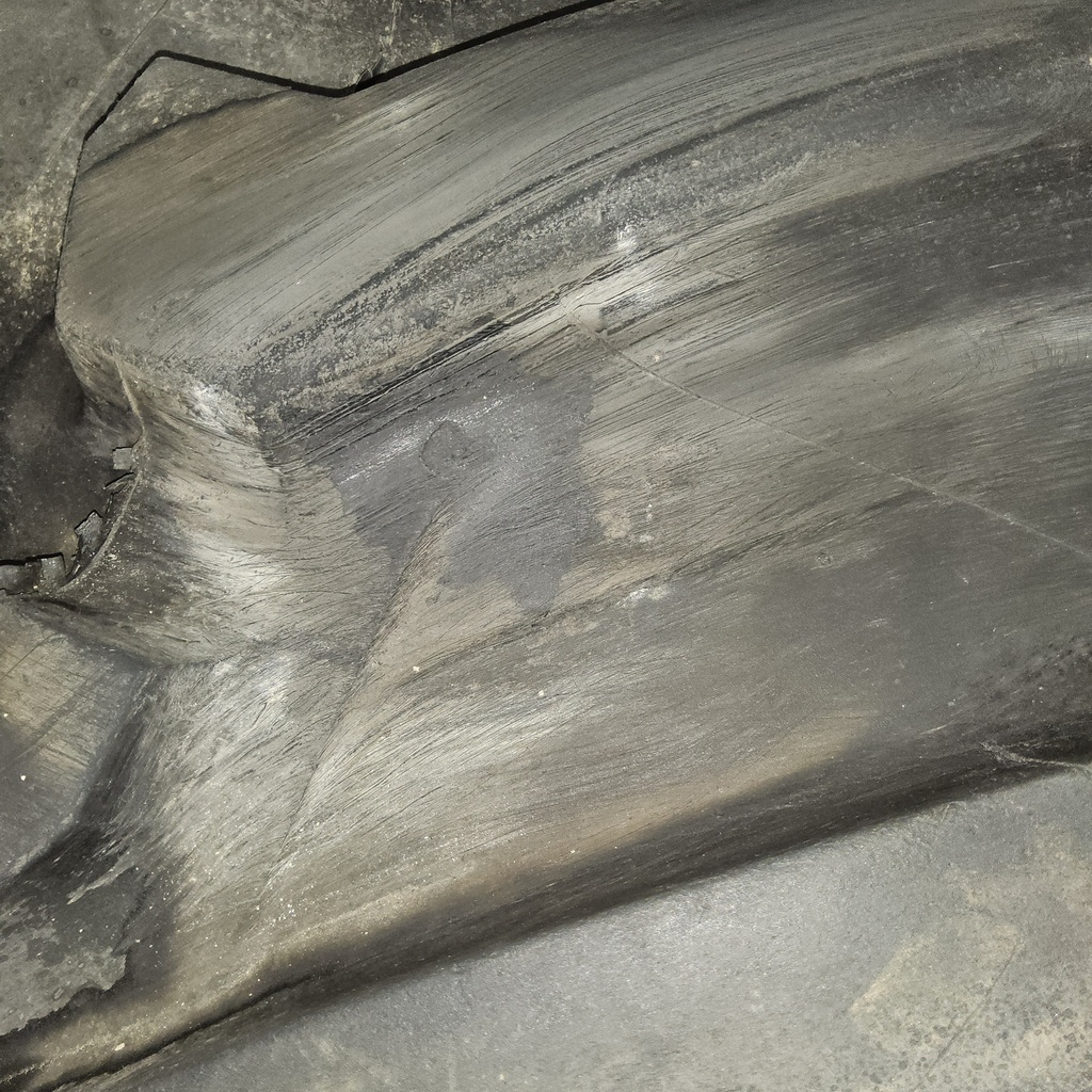 540/70R24 Michelin XMCL R-4 168B 60%