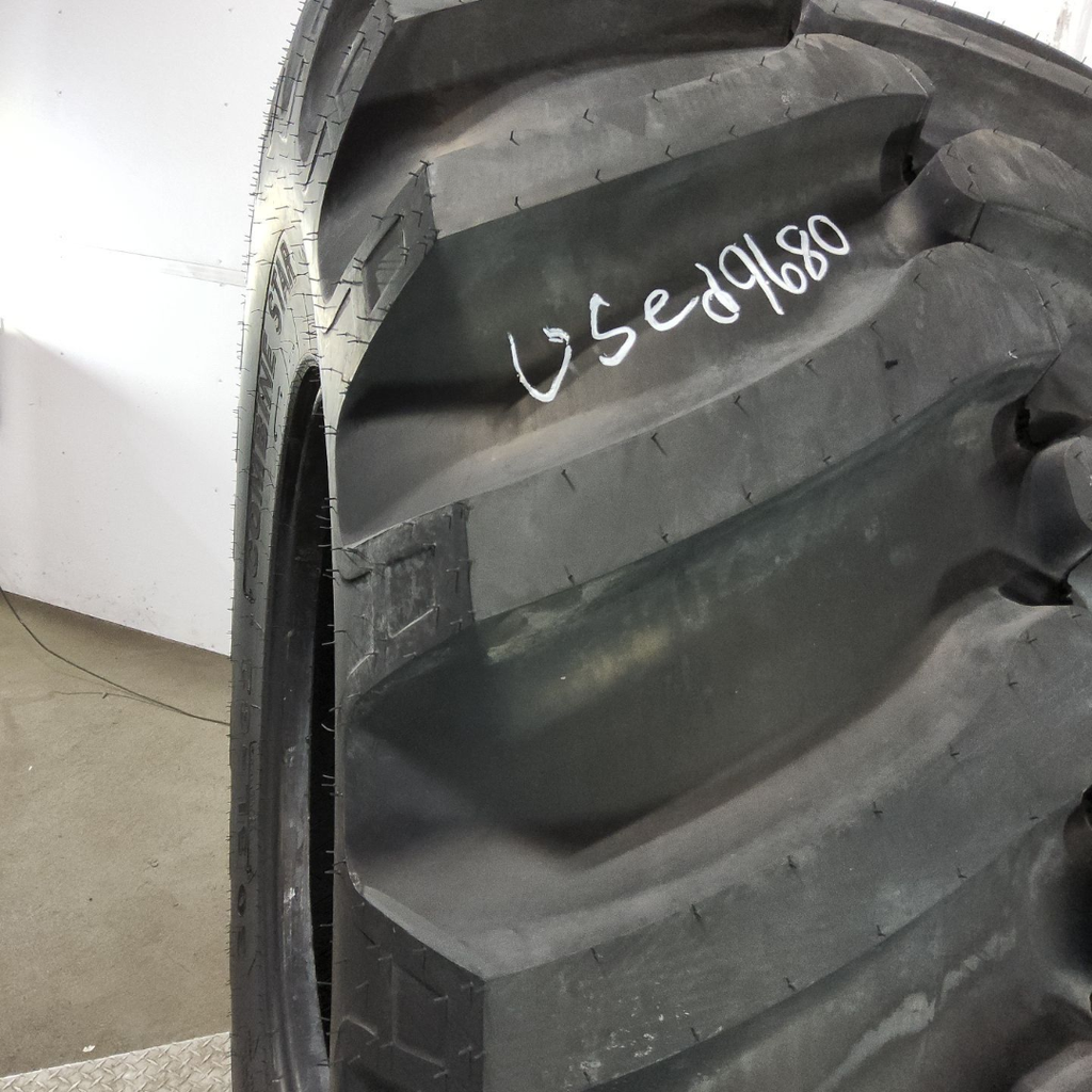 30.5L-32 Galaxy Combine Star R-1 J (18 Ply), 99%