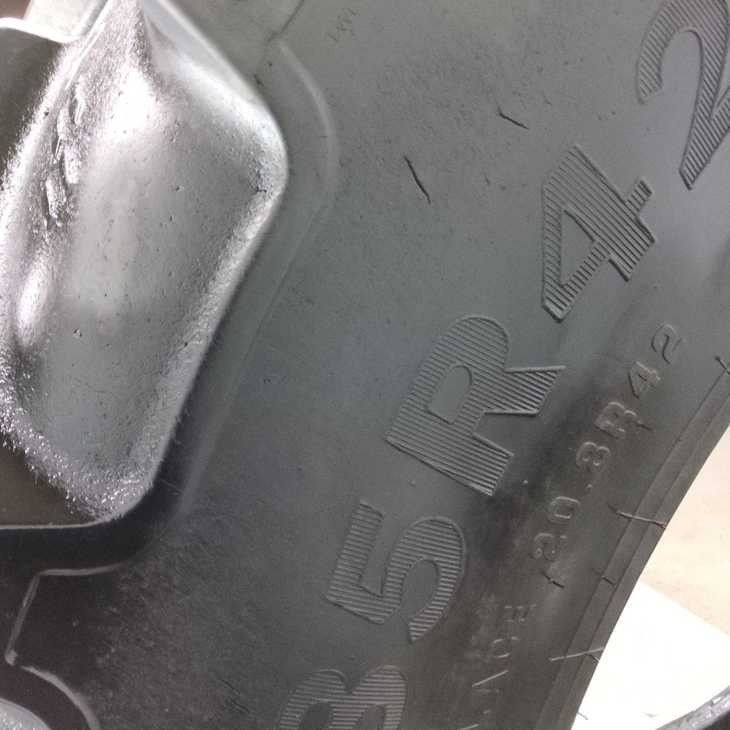 520/85R42 Alliance Farm Pro II R-1W 157B 70%