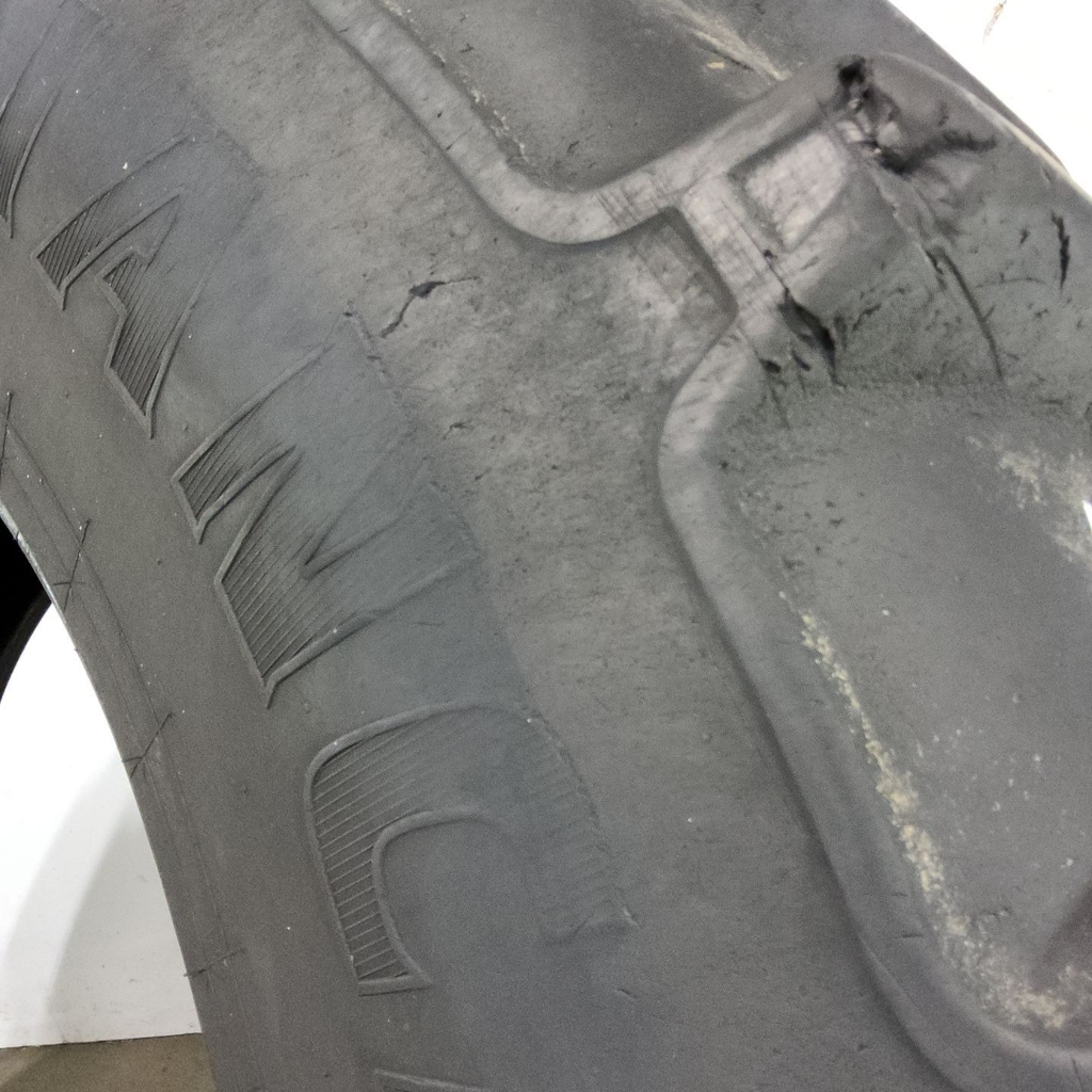 520/85R42 Alliance 846 Farm Pro II 85 Series R-1W 157B