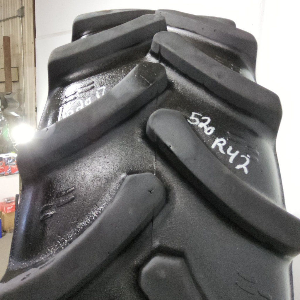 520/85R42 Alliance Farm Pro II R-1W 157A8 70%