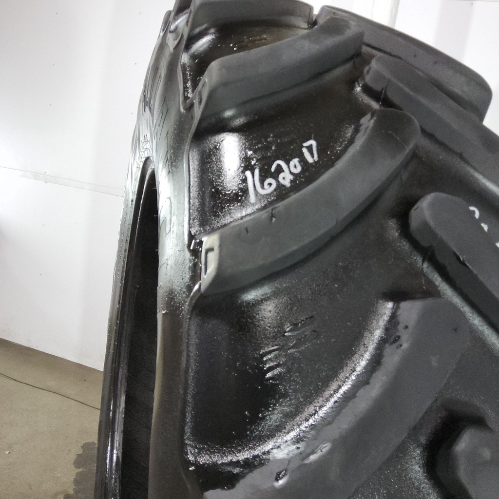 520/85R42 Alliance Farm Pro II R-1W 157A8 70%