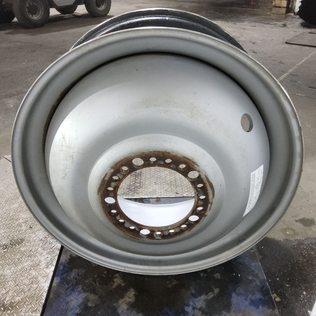 18"W x 42"D, Case IH Silver Mist 20-Hole Dolly Dual , -15.12" Offset