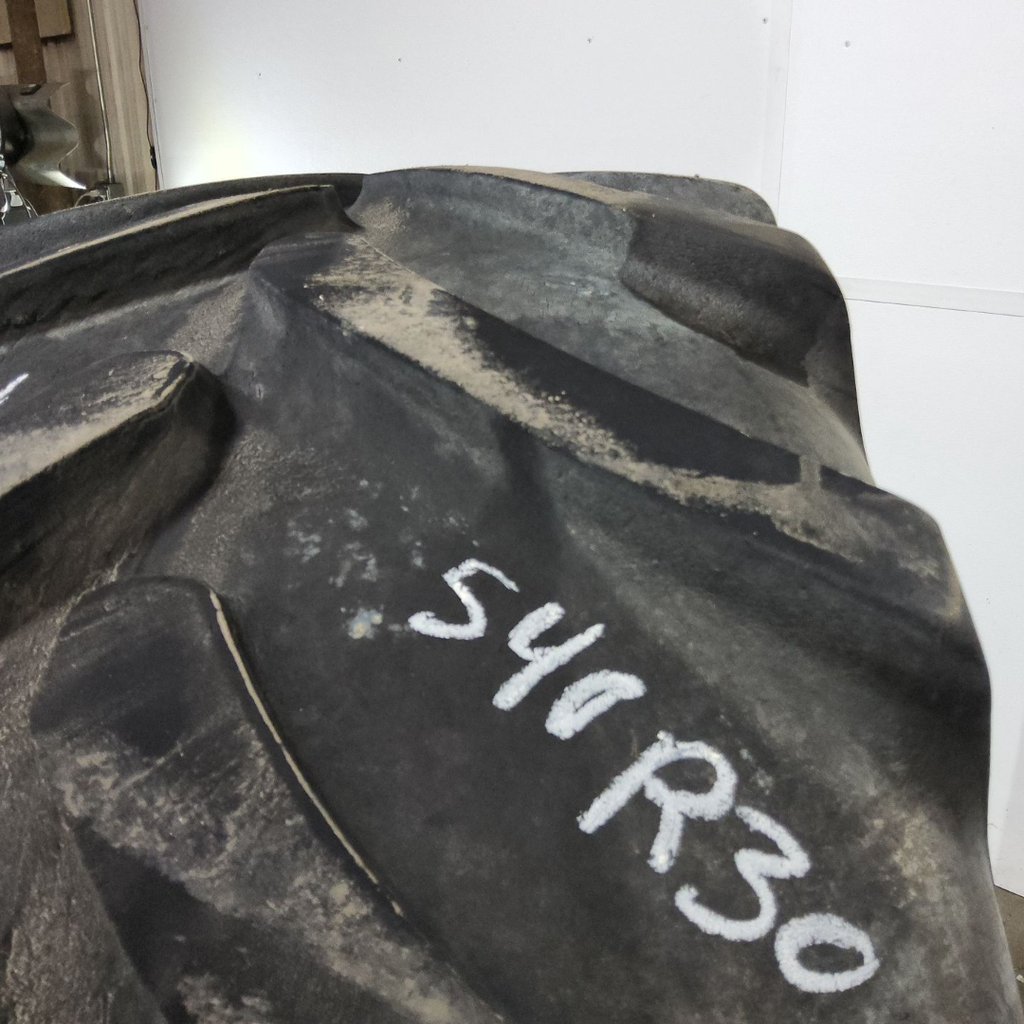 540/65R30 Firestone Radial 9000 R-1W 150B 45%