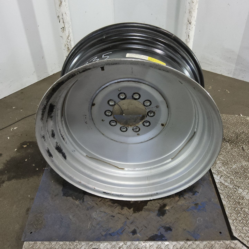 15"W x 30"D, Case IH Silver Mist 10-Hole Formed Plate , -1.88" Offset