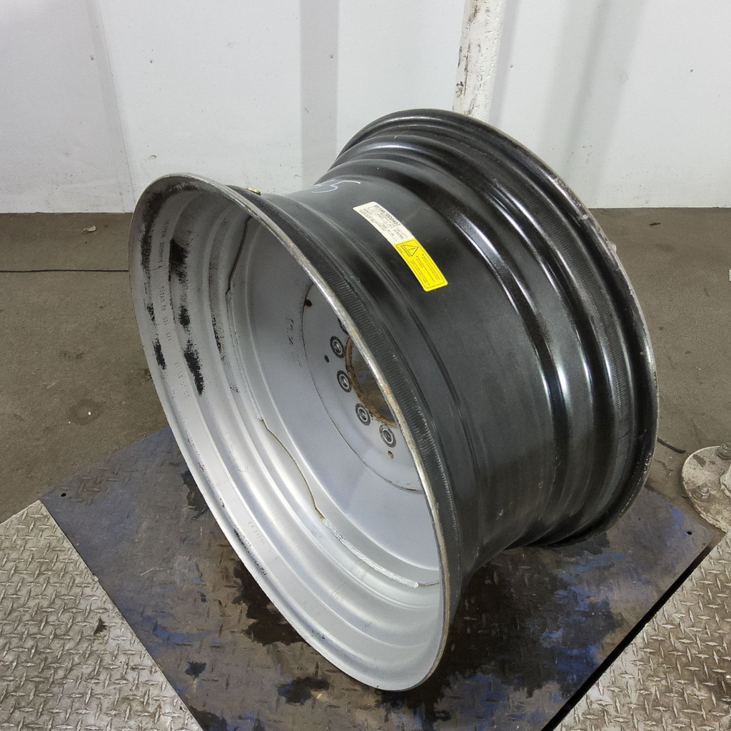 15"W x 30"D, Case IH Silver Mist 10-Hole Formed Plate , -1.88" Offset