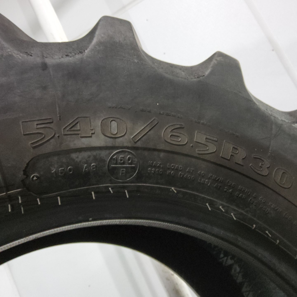 540/65R30 Goodyear Farm DT820 R-1W 150B