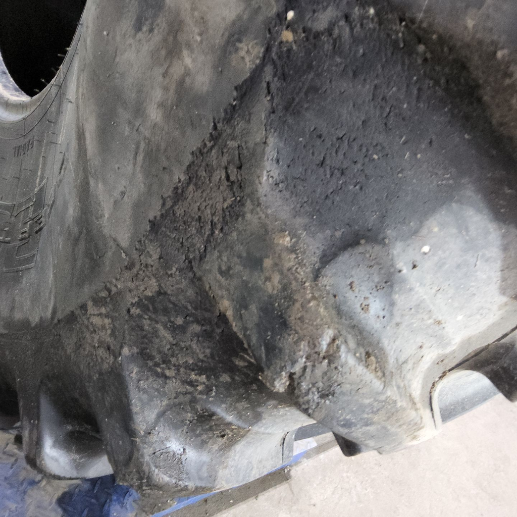 650/85R38 Firestone Radial Deep Tread 23 R-1W 173B 85%