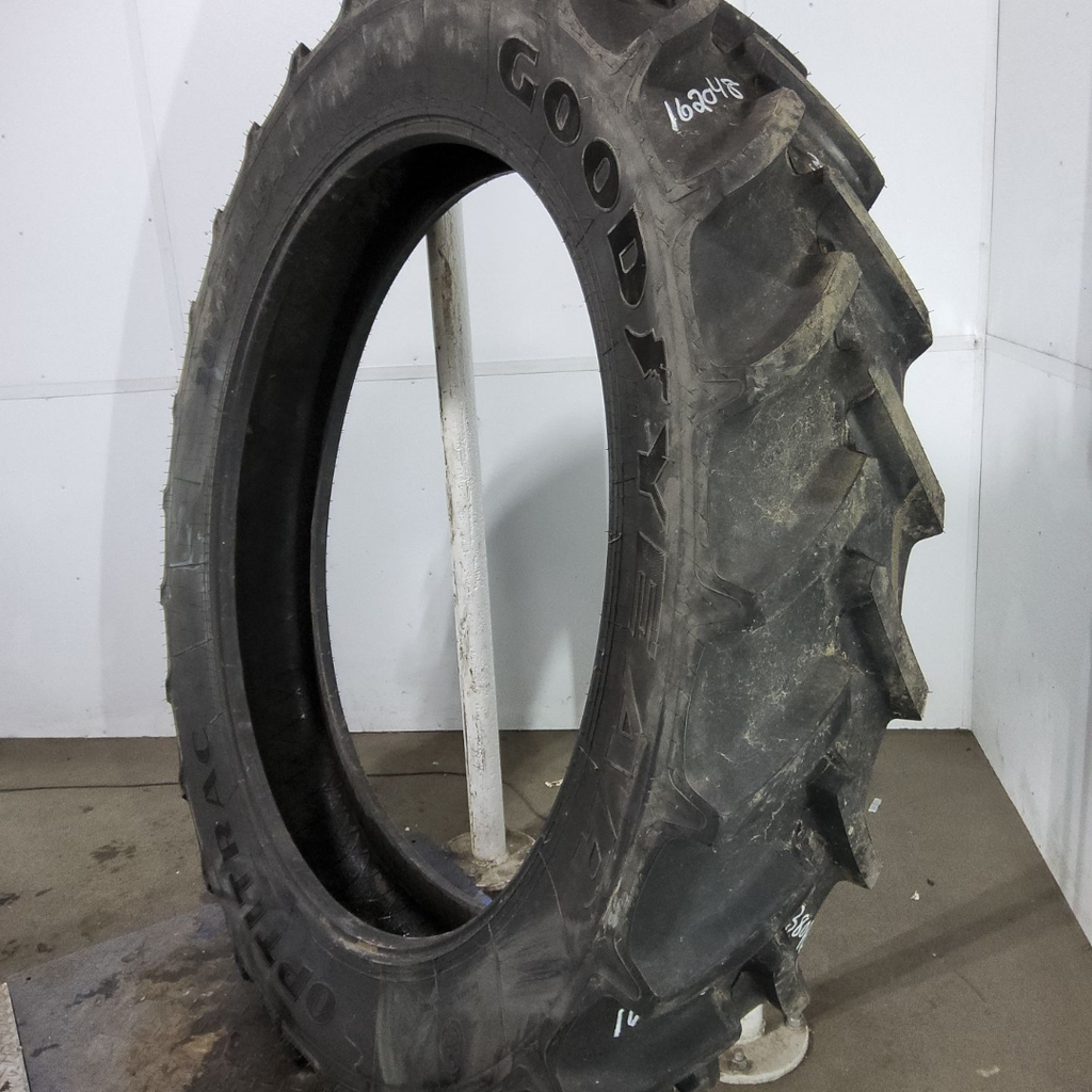 380/90R54 Goodyear Farm Optitrac R-1W 152D 99%