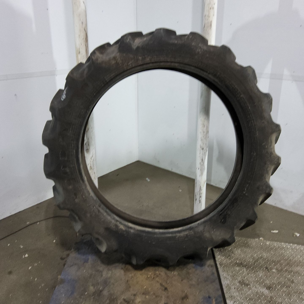 320/80R42 Goodyear Farm DT800 Super Traction R-1W 141A8 75%