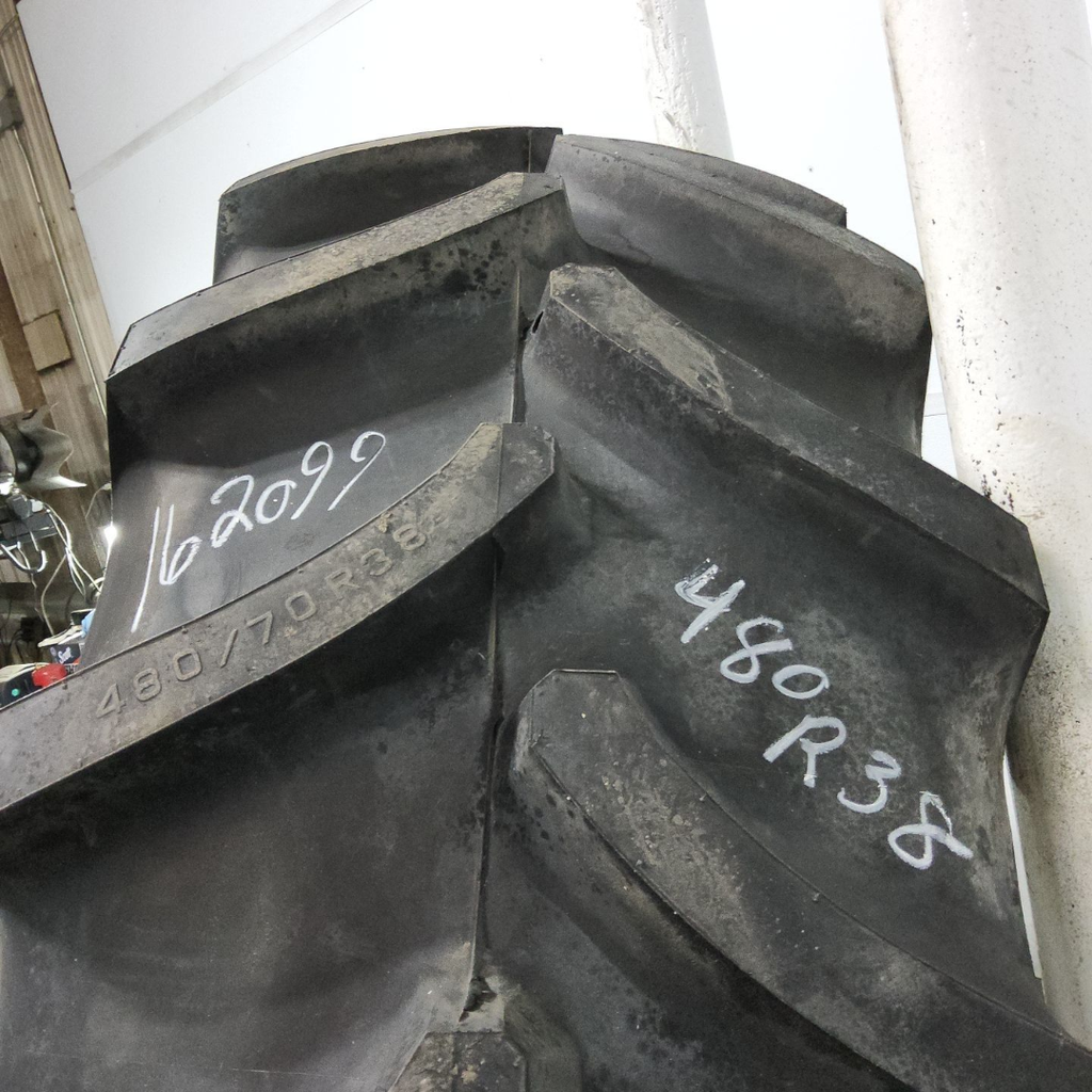 480/70R38 Firestone Radial 8000 R-1W 145A8 90%