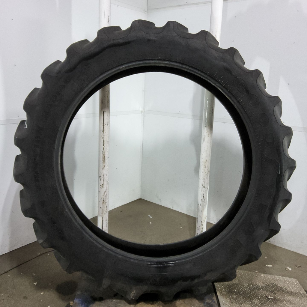 380/90R54 Goodyear Farm Super Traction Radial R-1W 152B 85%