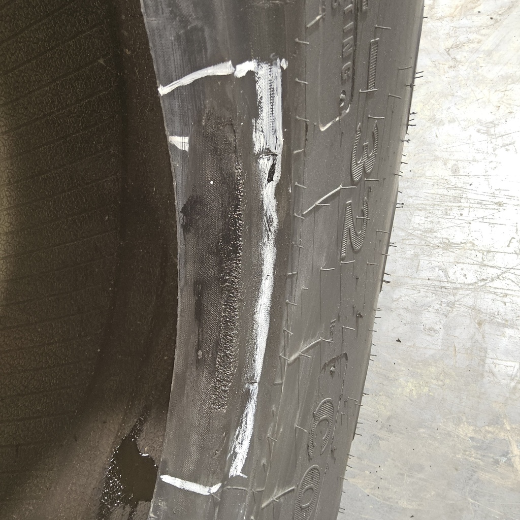 30.5L-32 Galaxy Combine Star R-1 J (18 Ply), 99%