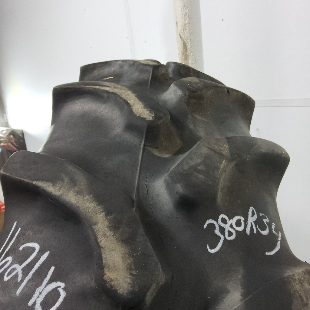 380/85R34 Goodyear Farm UltraTorque Radial R-1 137B 50%