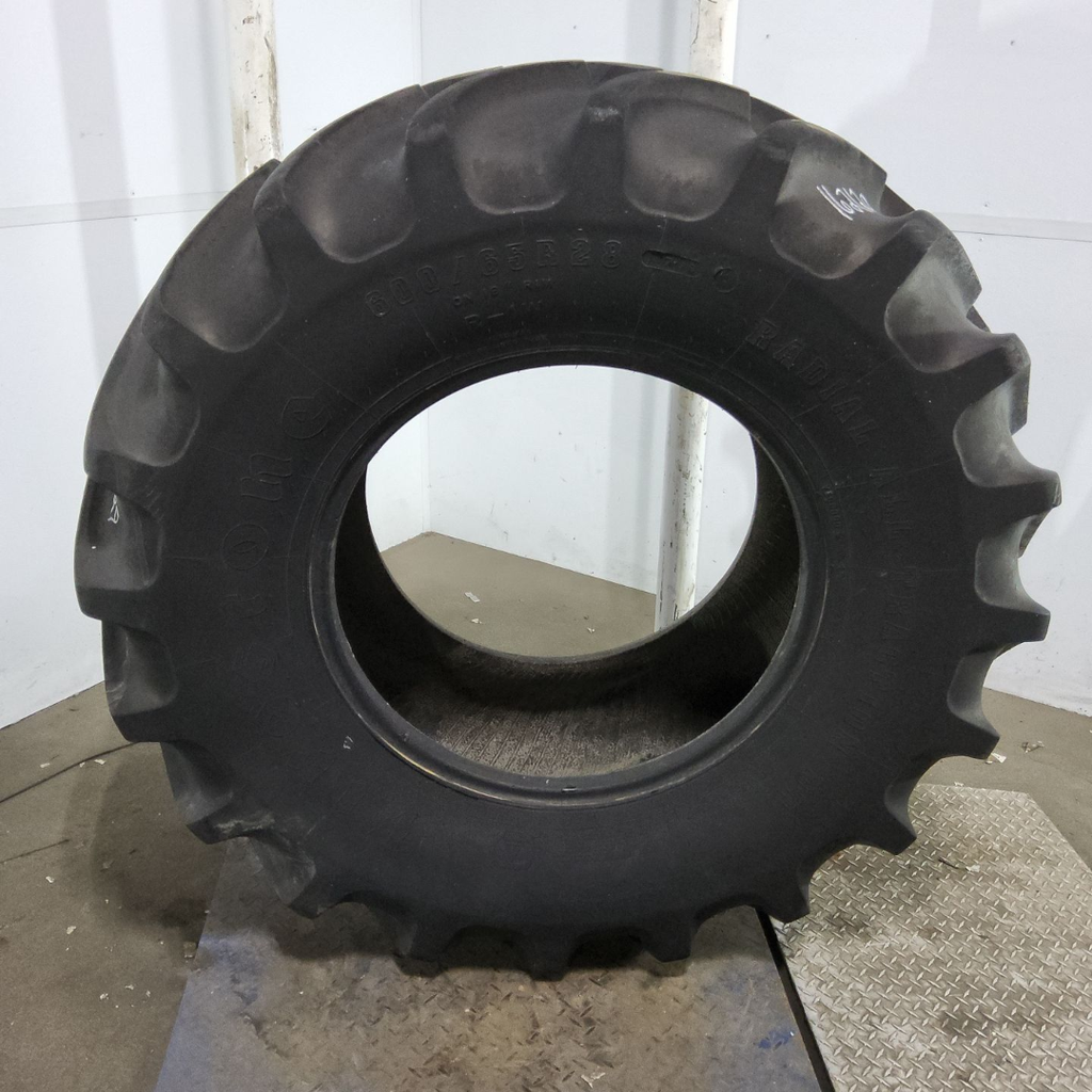 600/65R28 Firestone Radial All Traction DT R-1W 147B 80%