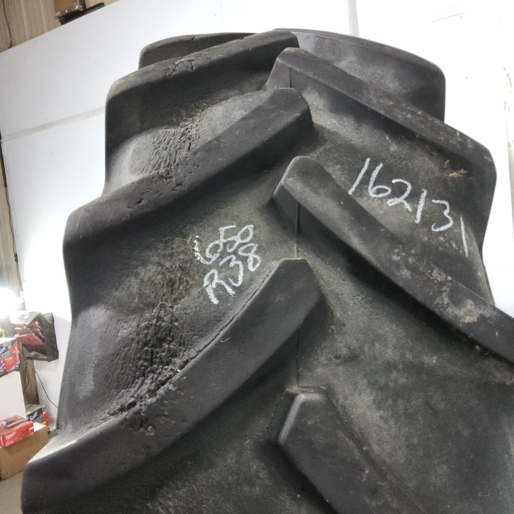 650/85R38 Goodyear Farm DT824 Optitrac R-1W 173A8 75%