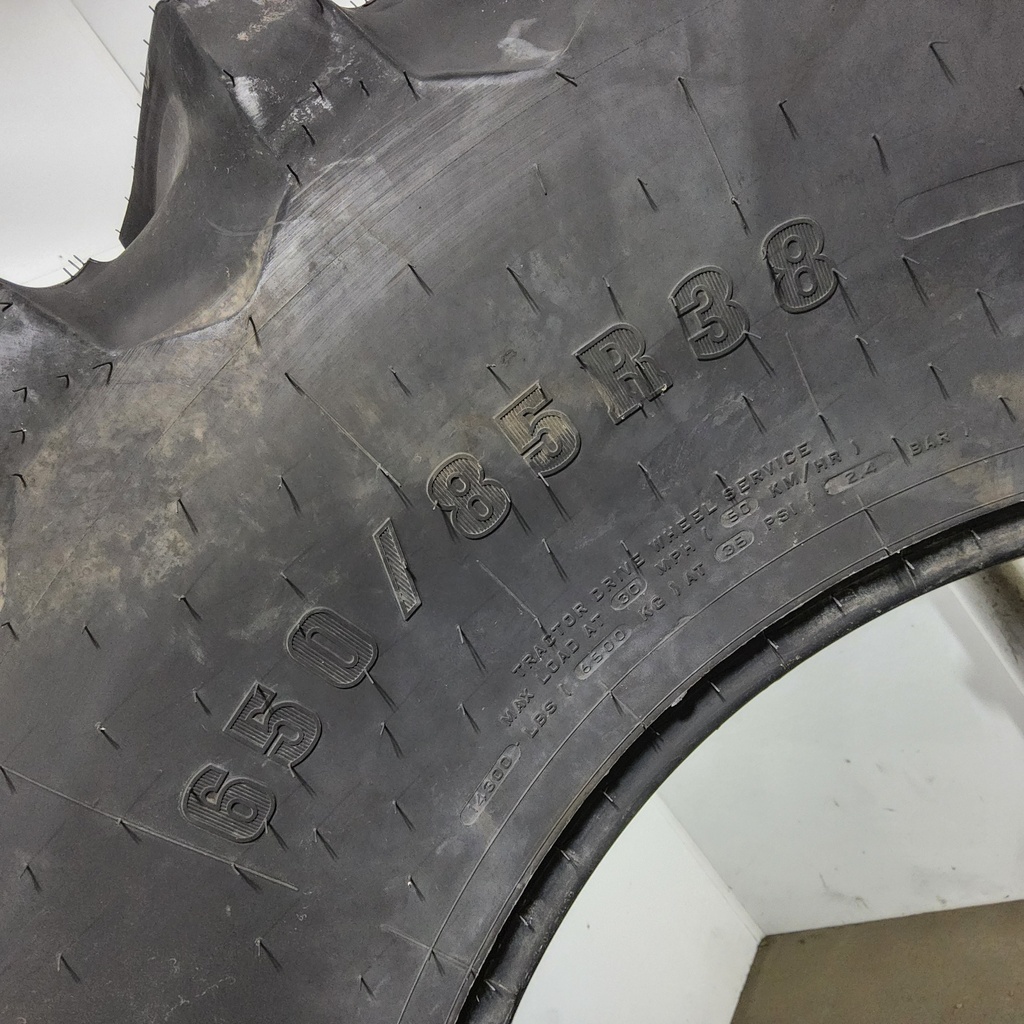 650/85R38 Firestone Radial Deep Tread 23 R-1W 173B 99%