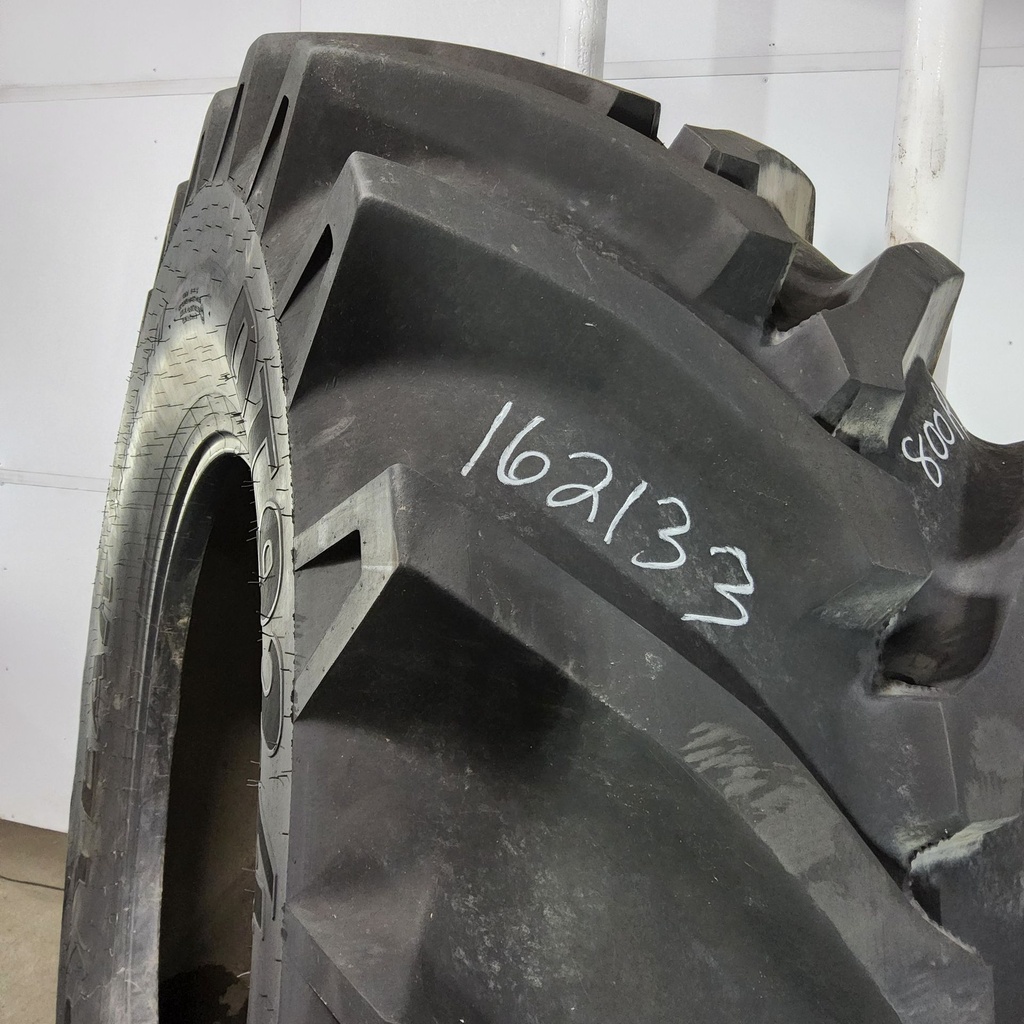 800/70R38 Goodyear Farm DT924 Radial R-1W 173B 90%