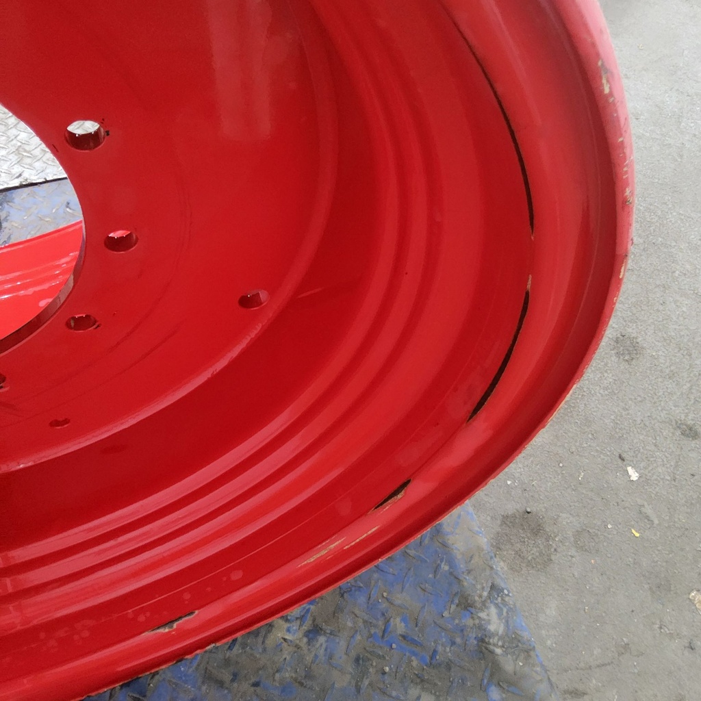 23"W x 34"D, Fendt/Agco Red 12-Hole Flat Plate , -3" Offset