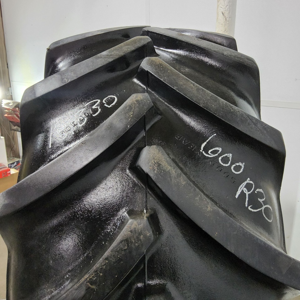 600/70R30 Goodyear Farm Optitrac R-1W 152D 65%