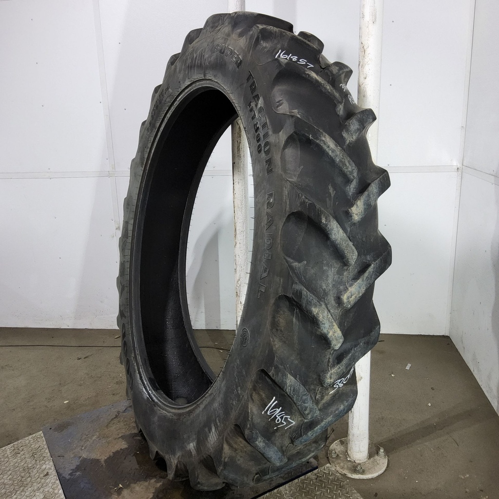 380/90R54 Goodyear Farm DT800 Super Traction R-1W 152A8 50%