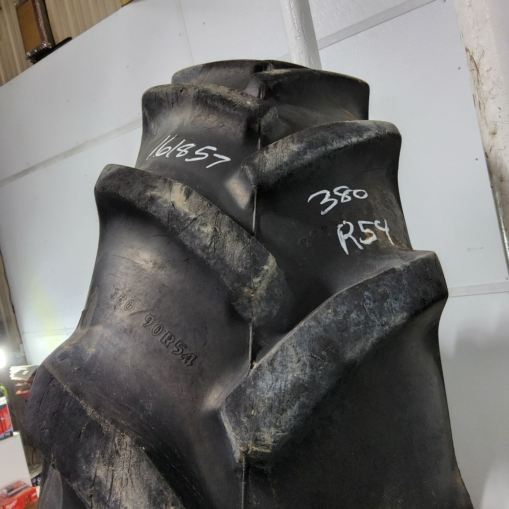 380/90R54 Goodyear Farm DT800 Super Traction R-1W 152A8 50%