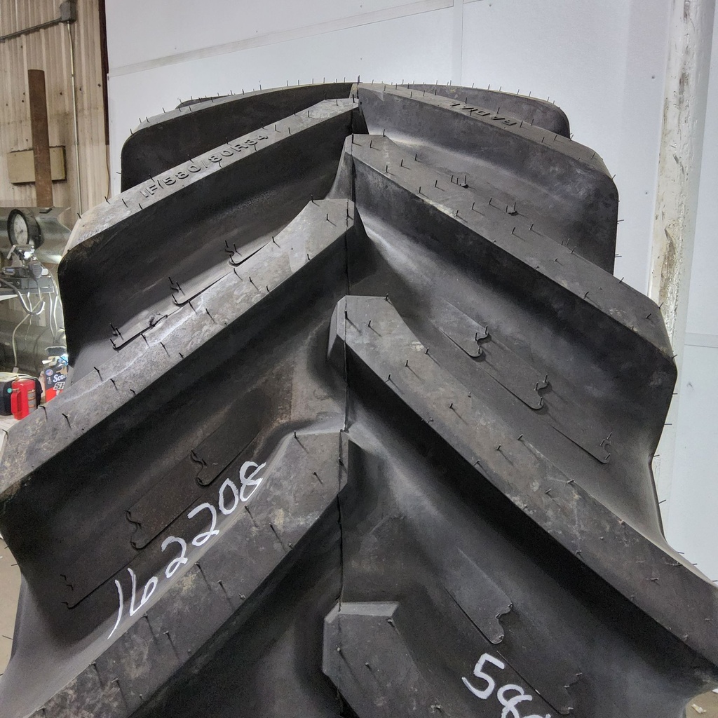 IF580/80R34 BKT Tires Agrimax Teris CFO R-1 177D 99%