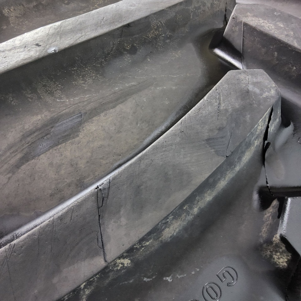 LSW1100/45R46 Goodyear Farm Optitrac R-1W 181D 85%