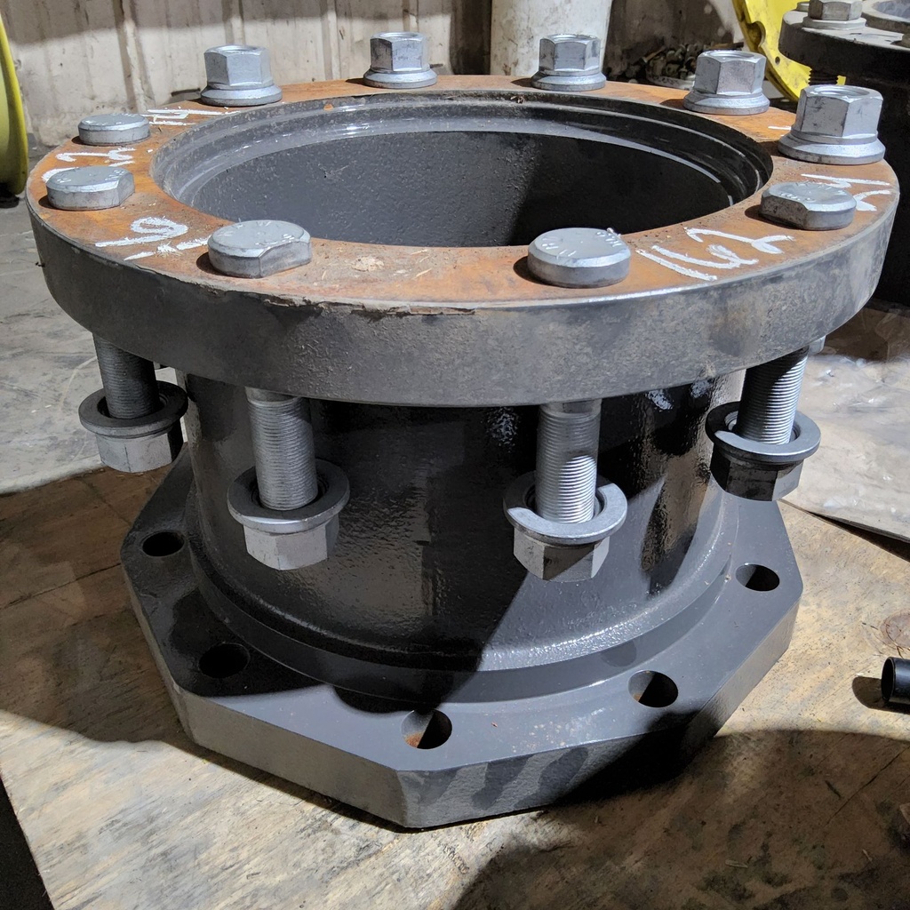 10-Hole 9.5"L Hub Extension, Agco Corp Gray