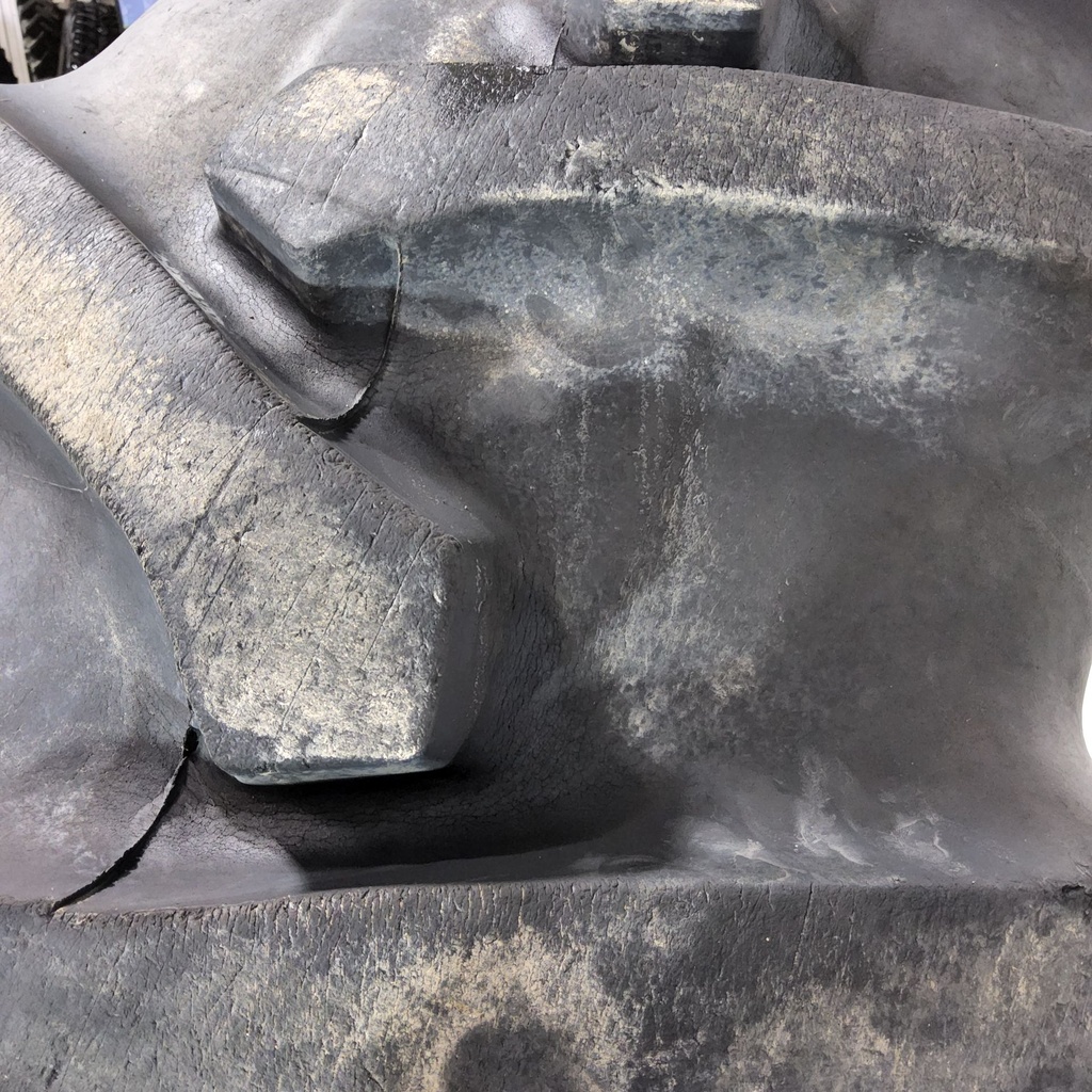 18.4-38 Alliance 347 Premium R-1 D (8 Ply), 70%