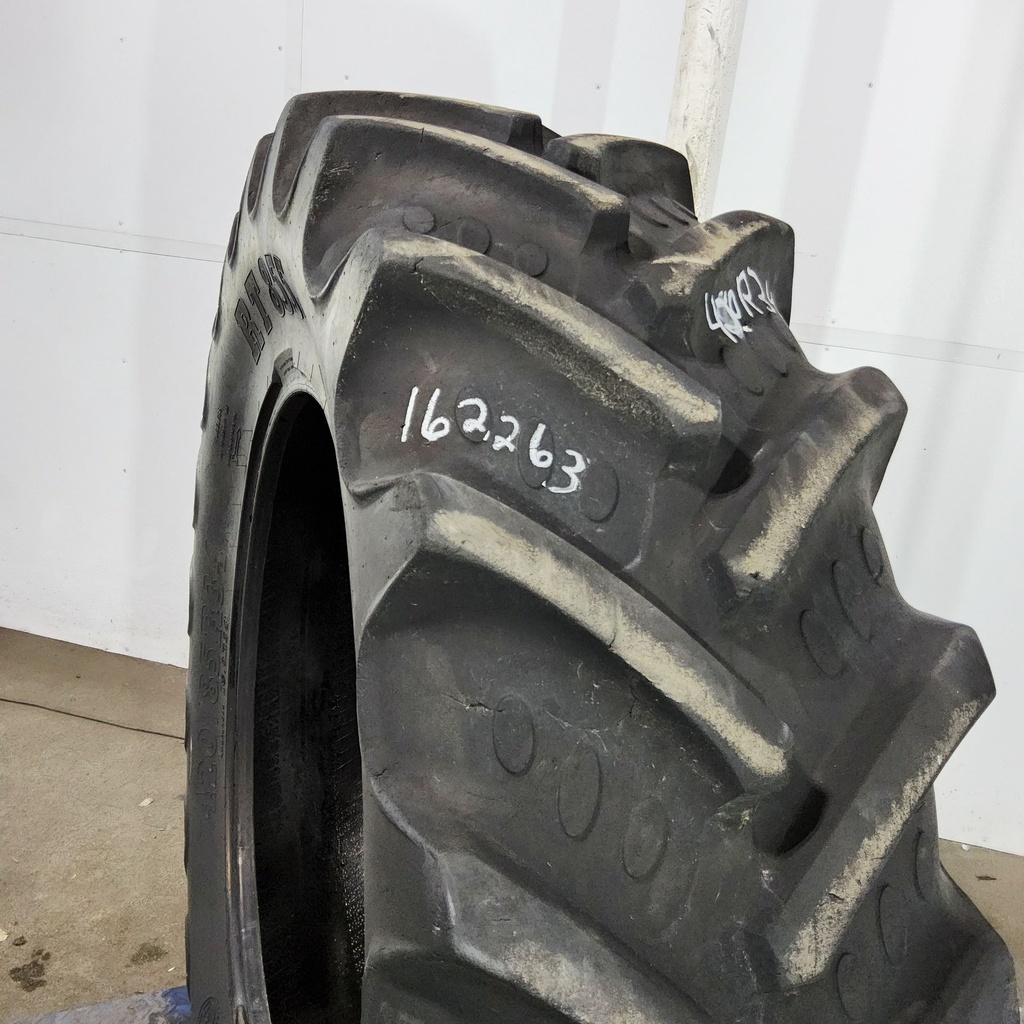 420/85R34 BKT Tires Agrimax RT 855 R-1W 142A8 70%