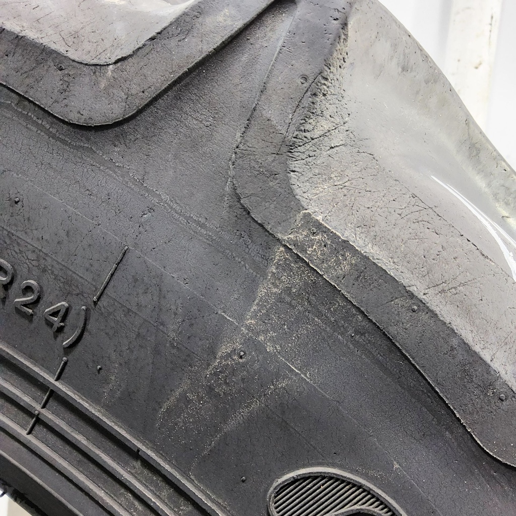 280/85R24 Goodyear Farm DT806 Optitrac R-1W 115B 55%