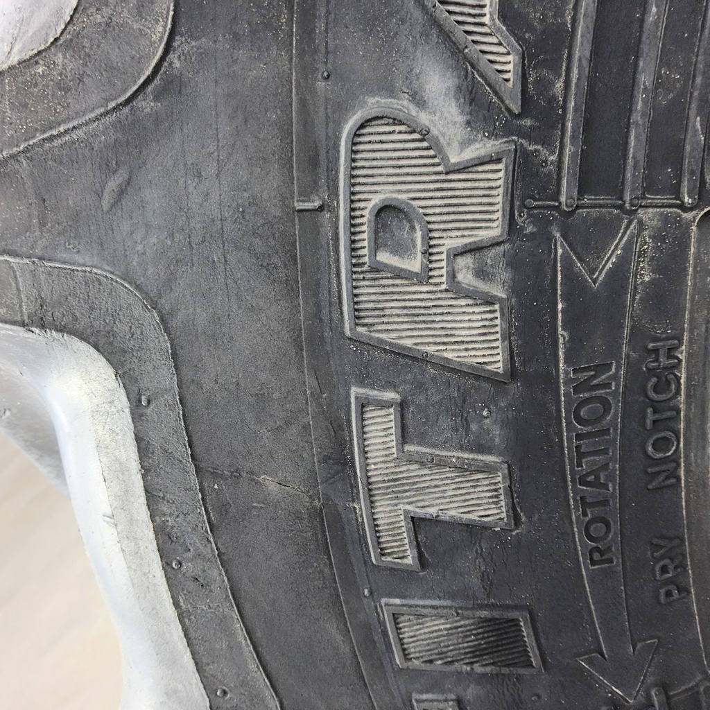 280/85R24 Goodyear Farm DT806 Optitrac R-1W 115B 55%