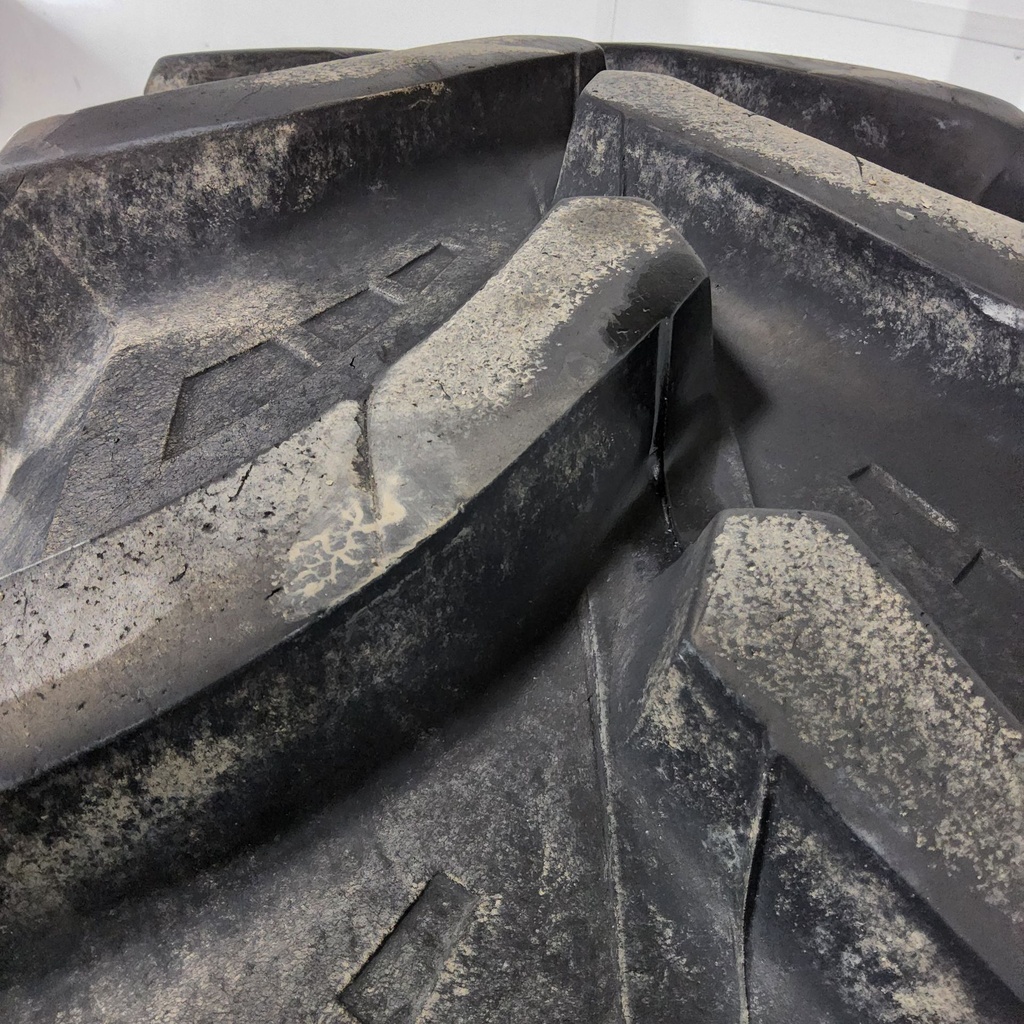 420/70R28 Petlas TA-110 R-1W 133A8 75%