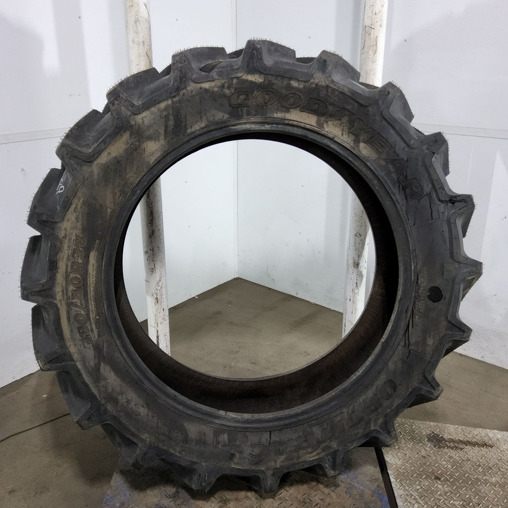 380/80R38 Goodyear Farm Optitrac R-1W 142D 99%
