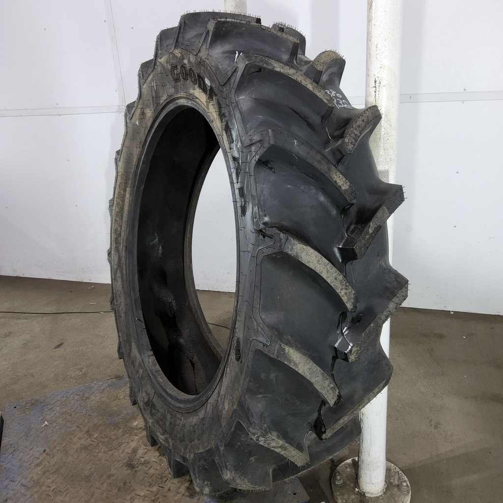 380/80R38 Goodyear Farm Optitrac R-1W 142D 99%